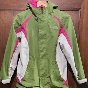 Like New The North Face Women's Green and Pink Jacket